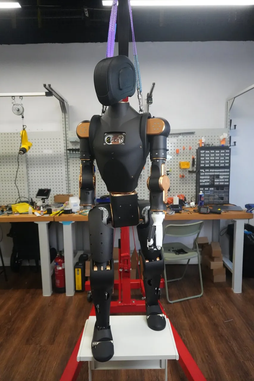 Asimov 1 full body on a support stand