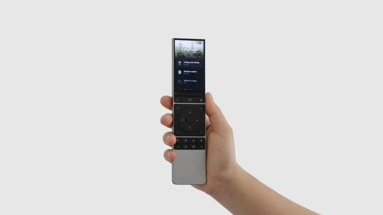 Unfolded Circle Remote 3