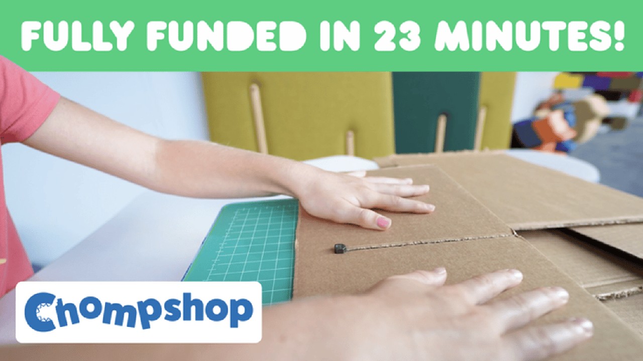 ChompSaw: A kid-safe power tool for cutting cardboard