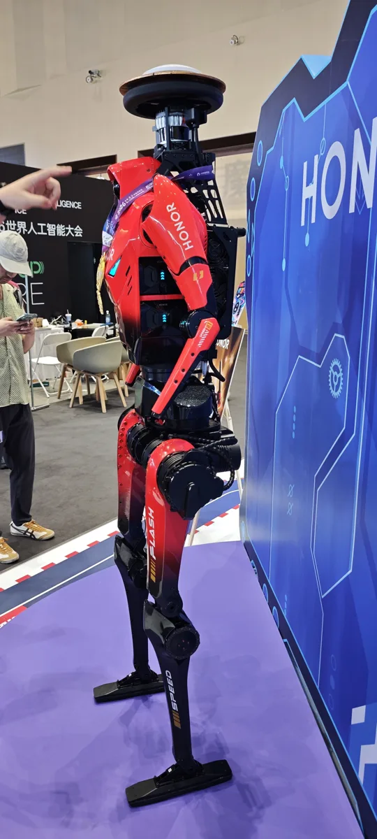 HONOR FLASH Wheeled-Half Robot