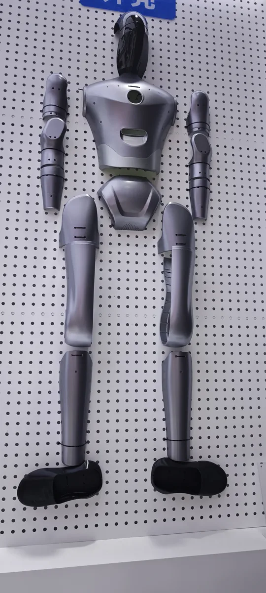 Half-body Wheeled Robot Display Unit