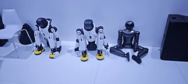 Figure 01 Wheeled-Half Humanoid Robot
