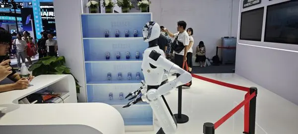 Huawei Balbot Wheeled Robot with Arm
