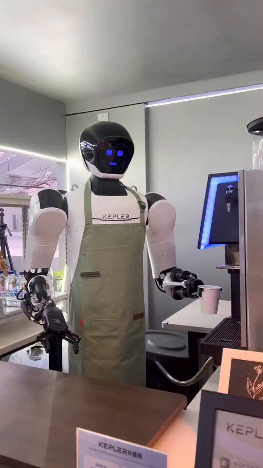 Robot Barista Runs Coffee Shop Business
