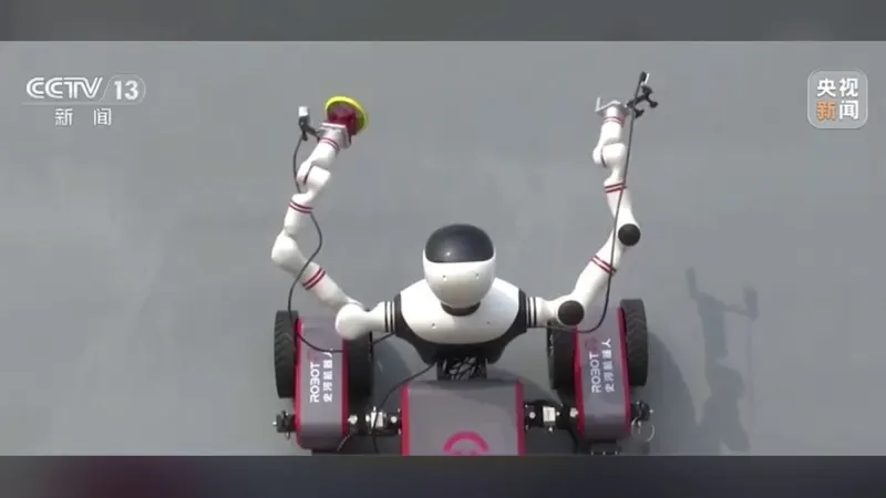 RobotPlusplus wall-climbing crawler goes viral