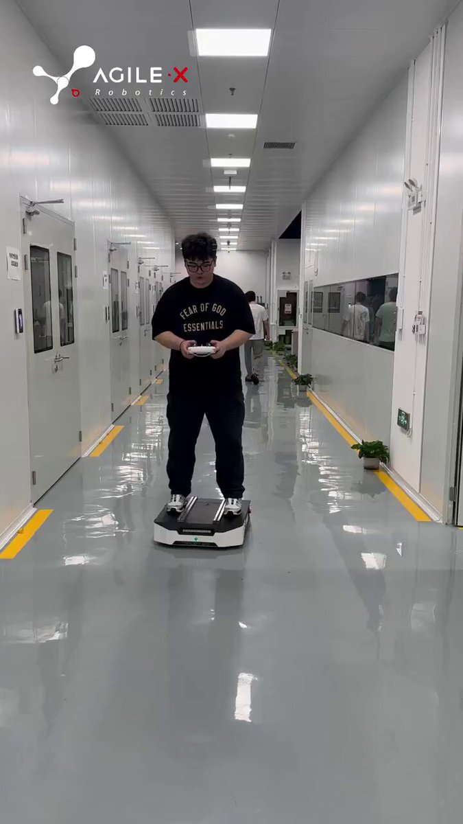 AgileX TRACER 2.0 shows its 150kg high-payload mobile platform in action