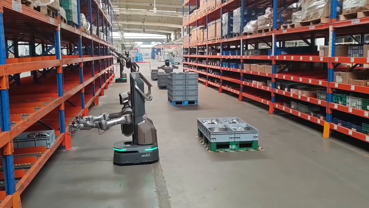 UBTECH Cruzr Y1 robots do factory shelving