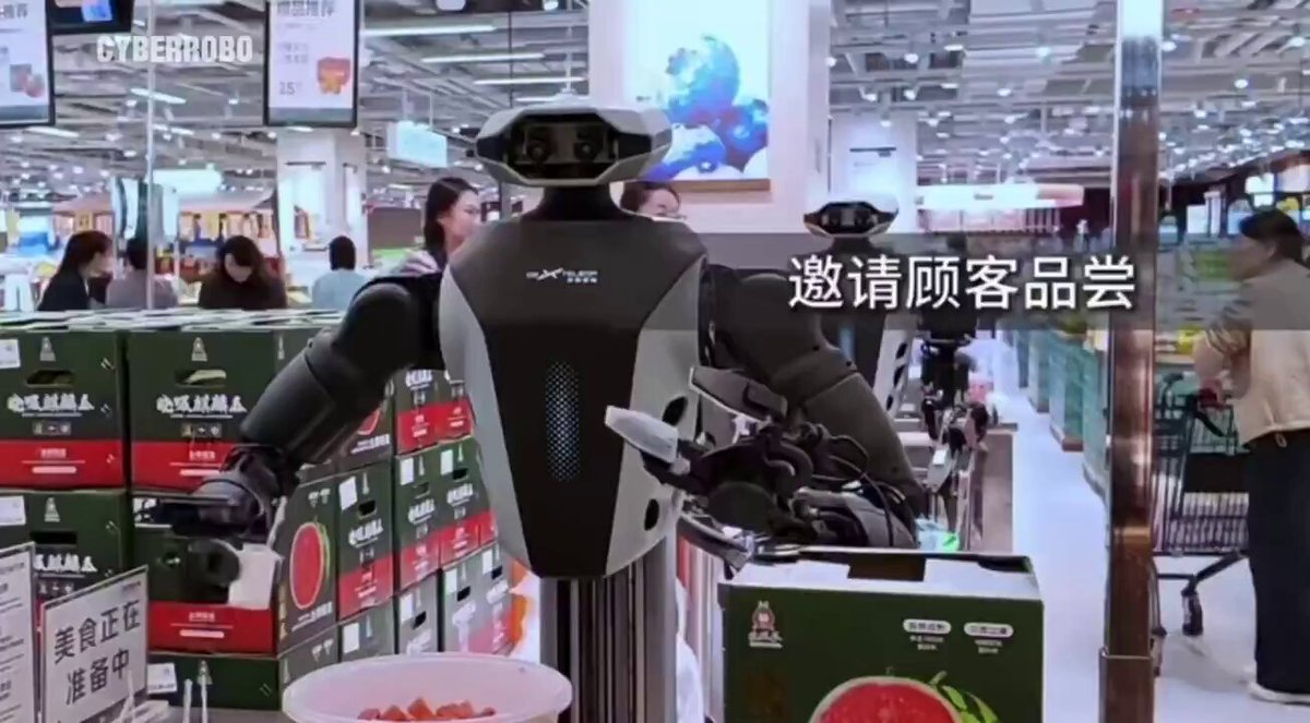 DexTeleop humanoid robot works in a supermarket