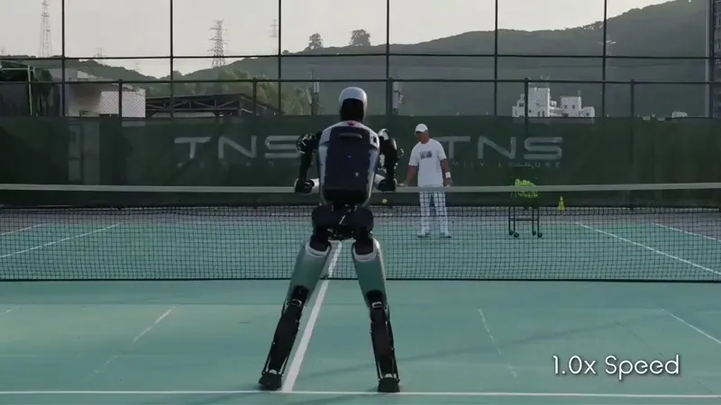 UBTECH Walker S2 Rallies Tennis Against a Human