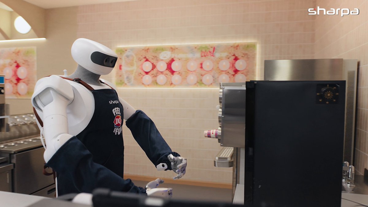 Sharpa General-Purpose Robot Serves Real Customers in a DQ Kitchen
