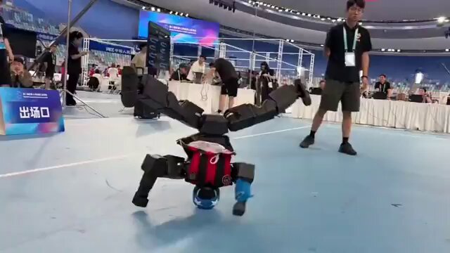 Humanoid Robot Breakdancing at World Humanoid Robot Games