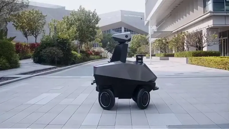 PADBOT S5: Cybertruck-style outdoor patrol security robot