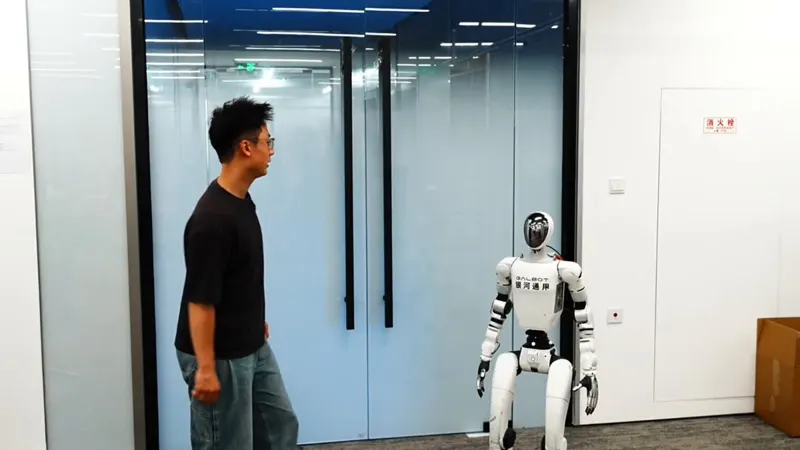 RoboGesture: Speech-Driven Gestures Coupled to Humanoid Speech