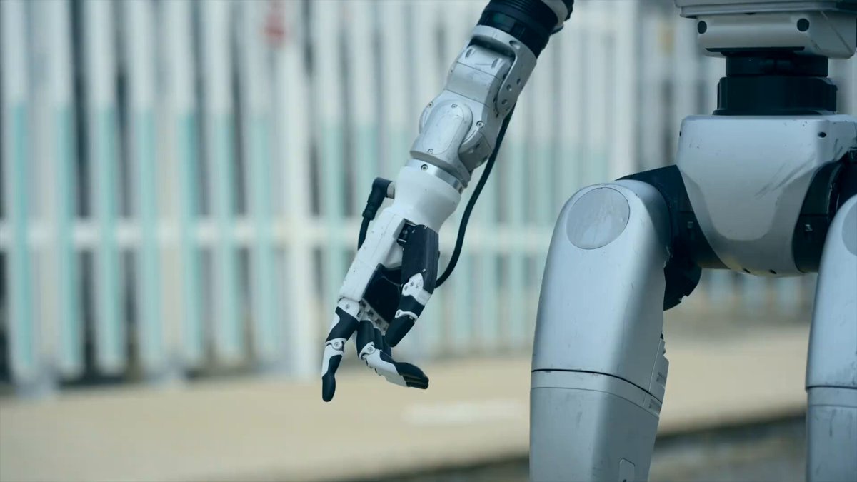 China Deploys Humanoid Robots in High-Voltage Substations